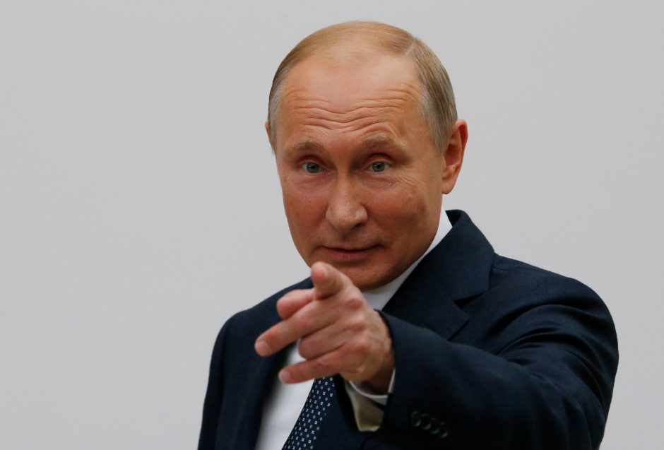 Kodėl V. Putinas bijo konkurento vardo ir fotografuojasi pusnuogis?
