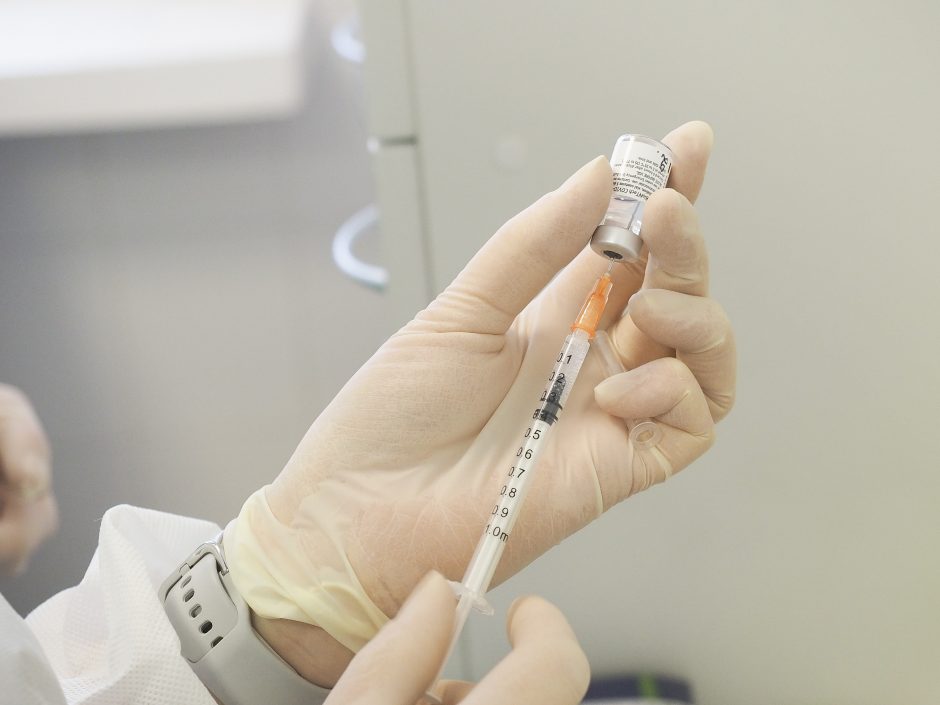 Estijos vyriausybė ketina gegužę pradėti masinę vakcinaciją nuo koronaviruso