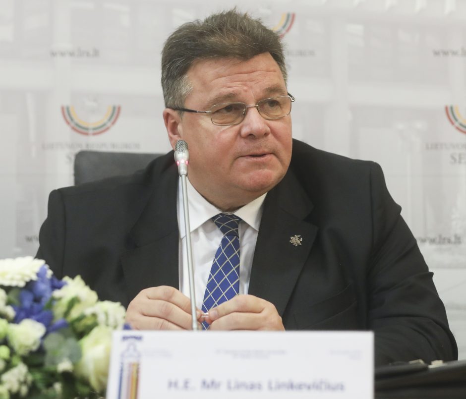 L. Linkevičius ragina ES išplėsti sankcijas Rusijai, užėmusiai ukrainiečių laivus