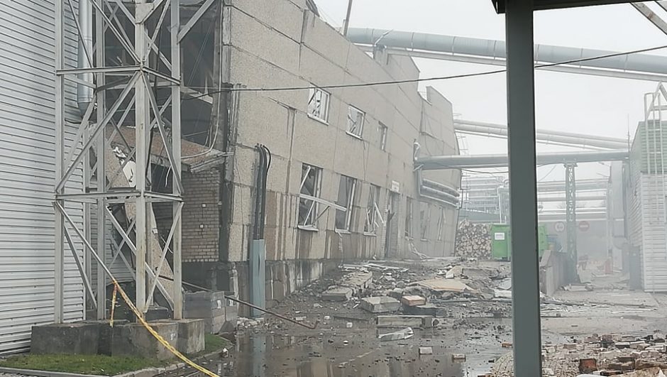 „Klaipėdos medienos“ direktorius: sprogimo įmonėje priežastis vis dar nežinoma