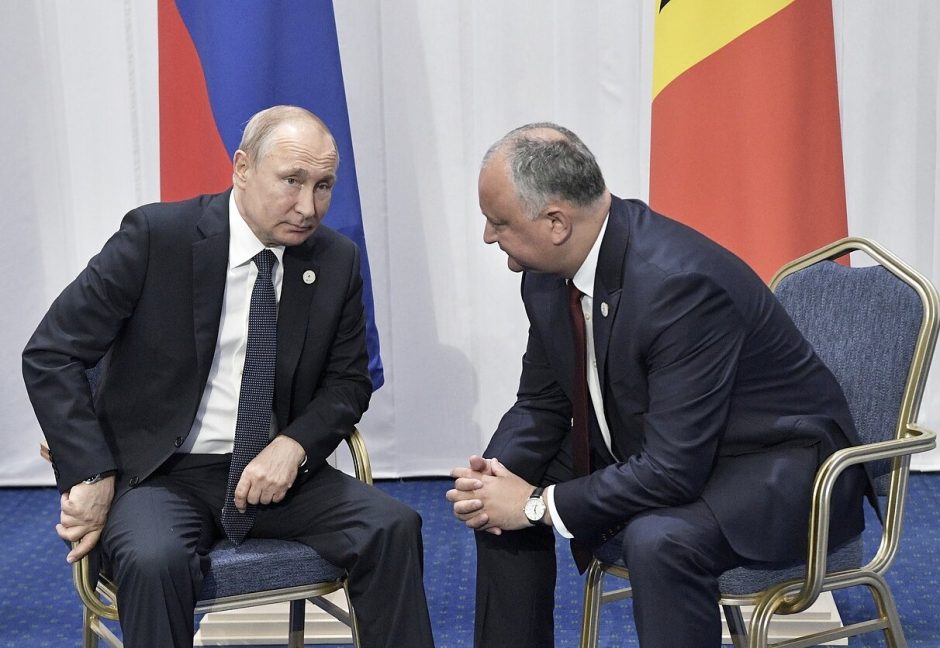 V. Putinas išreiškė paramą naujajai Moldovos vyriausybei