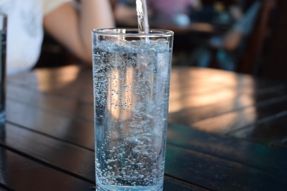 Mineralinis vanduo – alternatyva netoleruojantiems laktozės