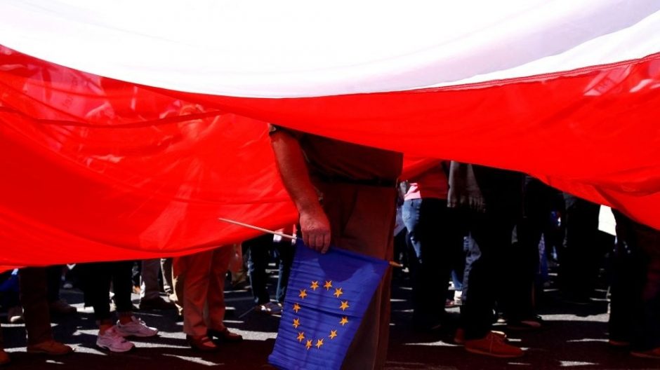 Lenkija ES teismui skundžia autorių teisių reformą