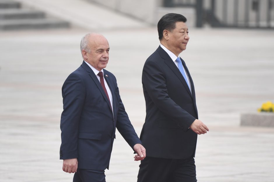 Šveicarija prisijungė prie Kinijos „Naujojo Šilko kelio“ projekto