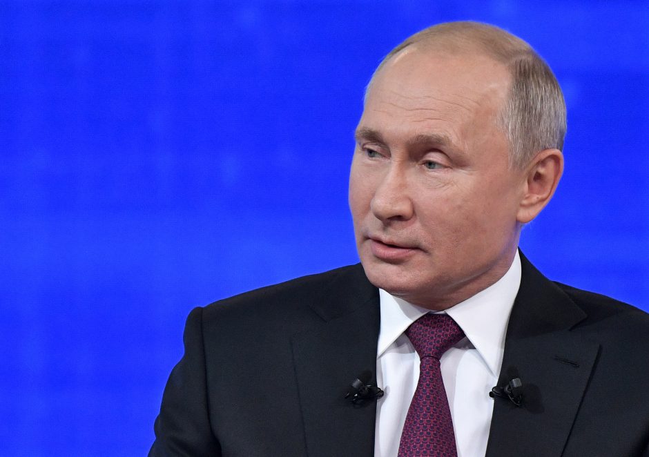 V. Putinas tiesioginiame eteryje aiškinosi, kada Rusijoje pagerės gyvenimas