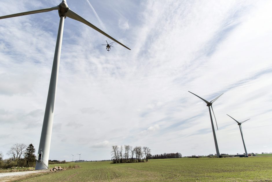 „Lietuvos energijai“ leista įsigyti vėjo elektrines