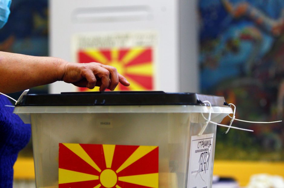 Su virusu kovojanti Šiaurės Makedonija prieš derybas su ES balsuoja rinkimuose