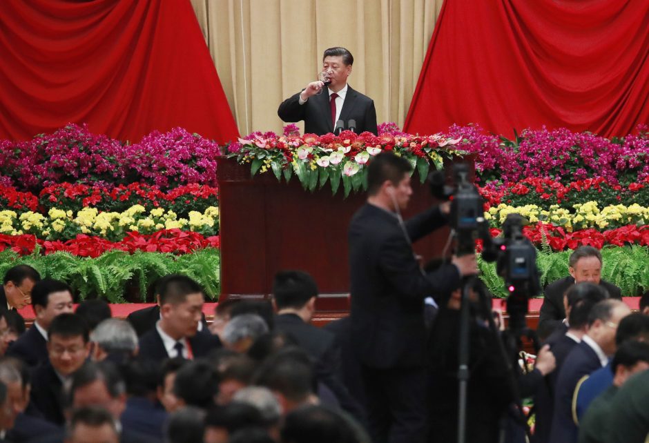 Kinijos prezidentas: Honkonge puoselėsime „vienos šalies, dviejų sistemų“ principą