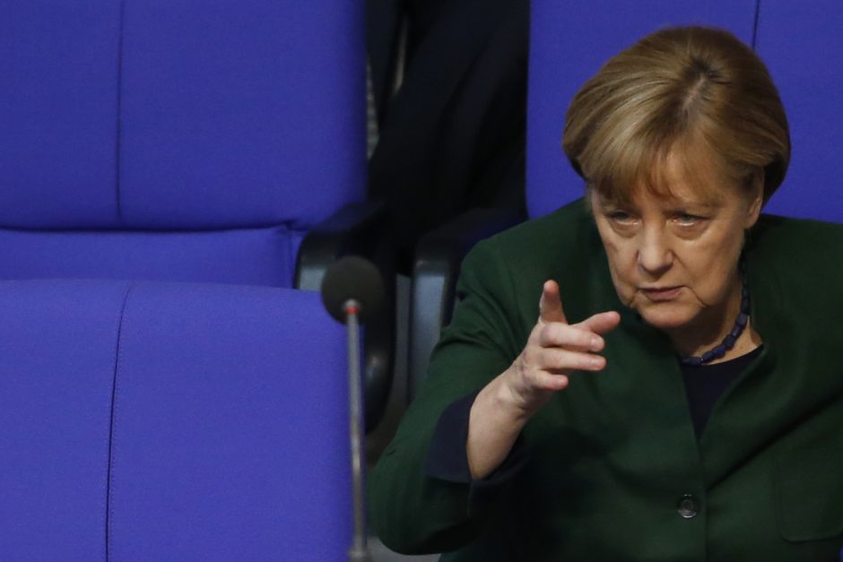A. Merkel: populistams iškilti padeda melagingos naujienos internete