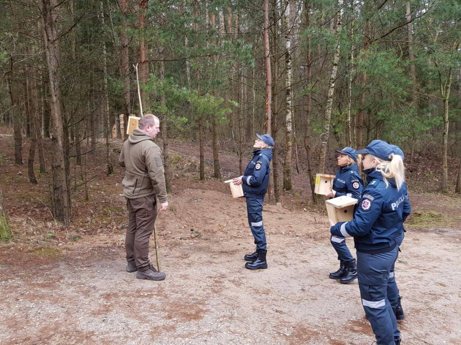Lietuvos policija vienus inkilus keičia kitais
