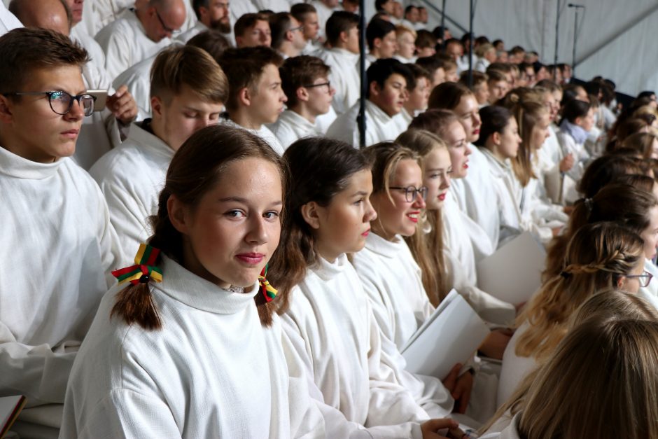 Popiežiaus vizito atgarsiai: Kauno choristams – išskirtinis Šventojo Tėvo dėmesys