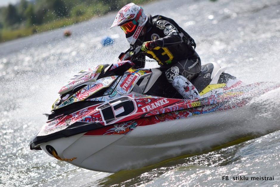Vandens motociklų čempionato kulminacija – jau netrukus