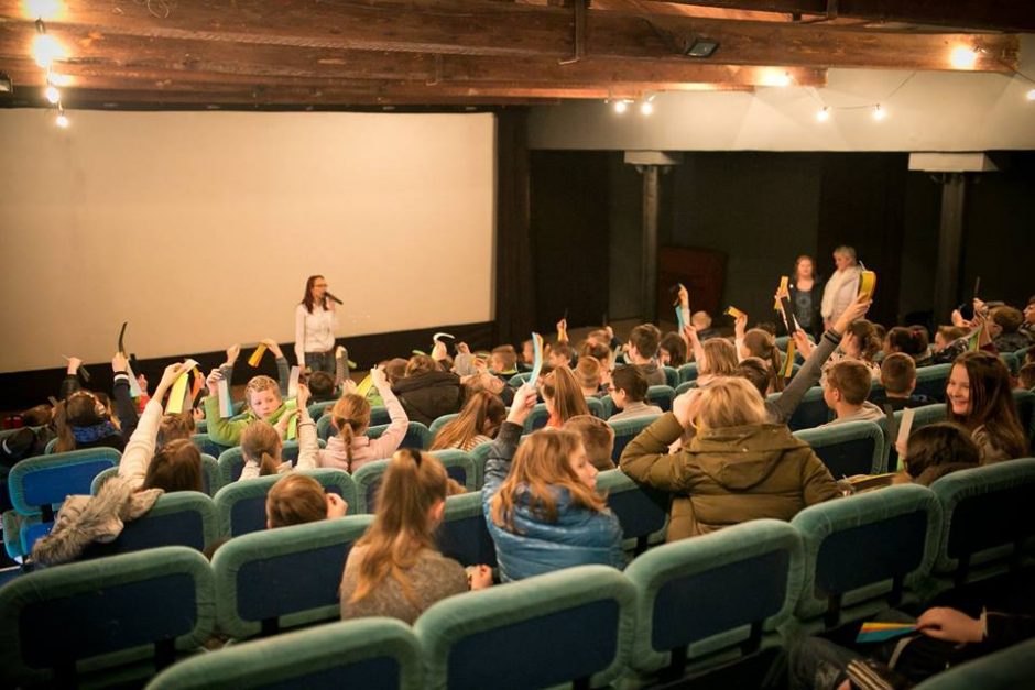 Kino centre „Romuva“ – edukaciniai šeimos kino seansai vaikams