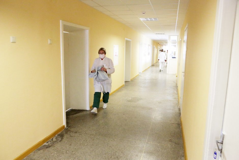 Ukmergės ligoninei leista atnaujinti veiklą