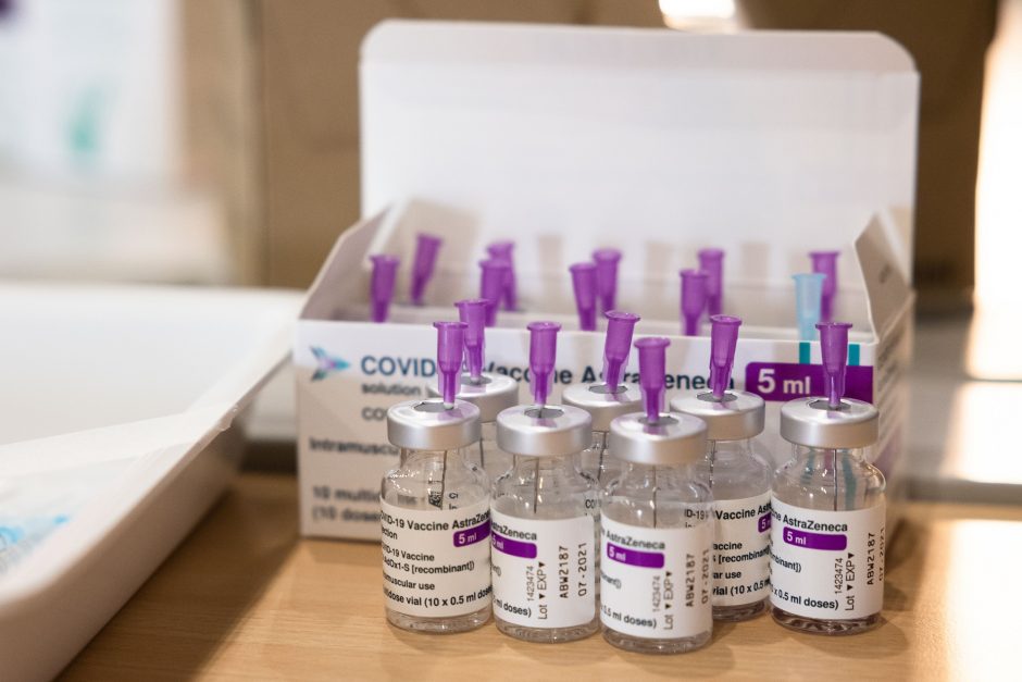 Prancūzijos teisėsauga atlieka tyrimą dėl trijų mirčių po skiepo „AstraZeneca“ vakcina