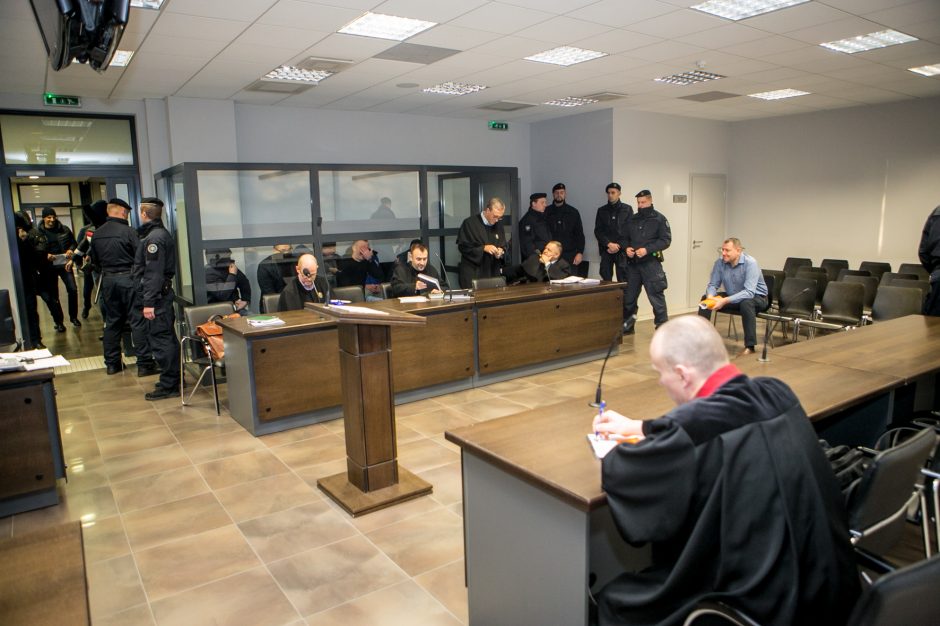 Kamuolinių bylos nagrinėjimas Kauno teisme