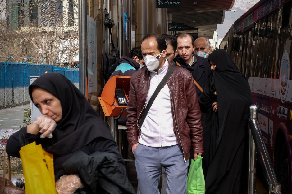 Iranas neigia slepiantis tikrąjį mirčių nuo koronaviruso skaičių