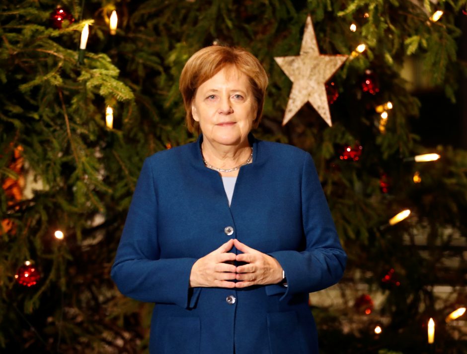 Dėl galimybės tapti A. Merkel įpėdiniu varžosi trys pretendentai
