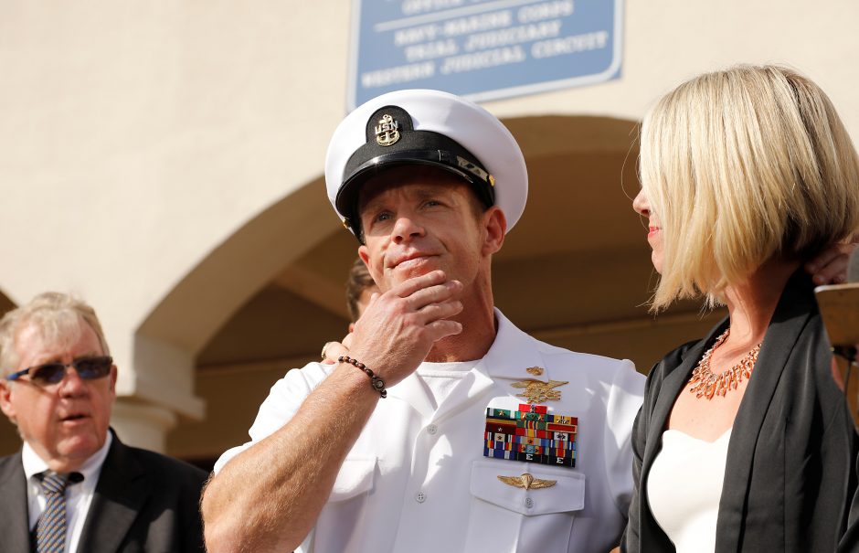 JAV karinio jūrų laivyno „ruonis“ išteisintas dėl belaisvio nužudymo Irake