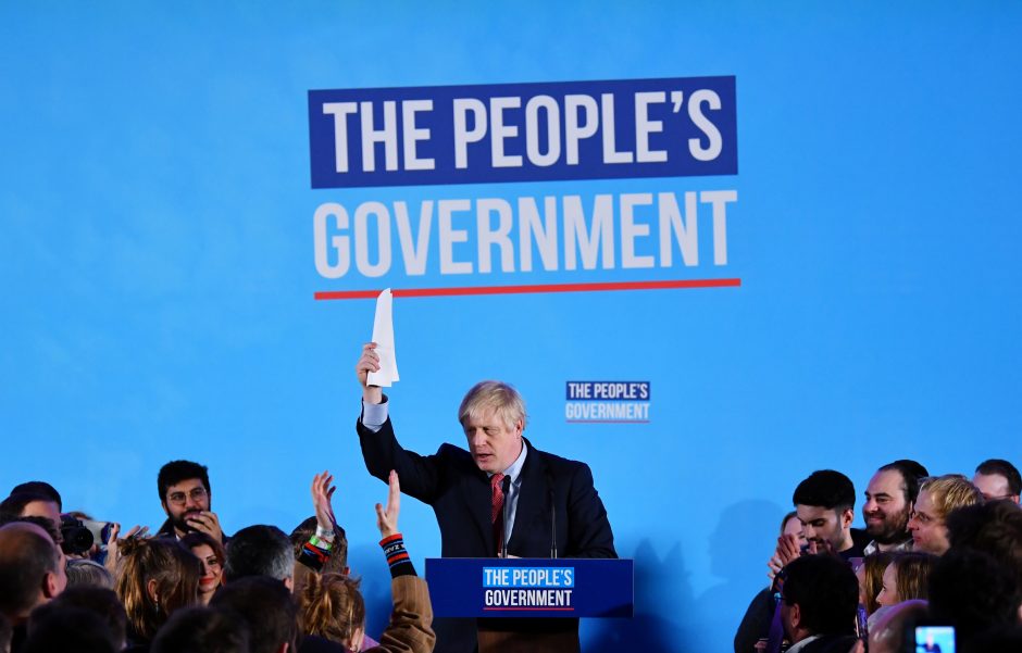Istorinė B. Johnsono pergalė JK rinkimuose