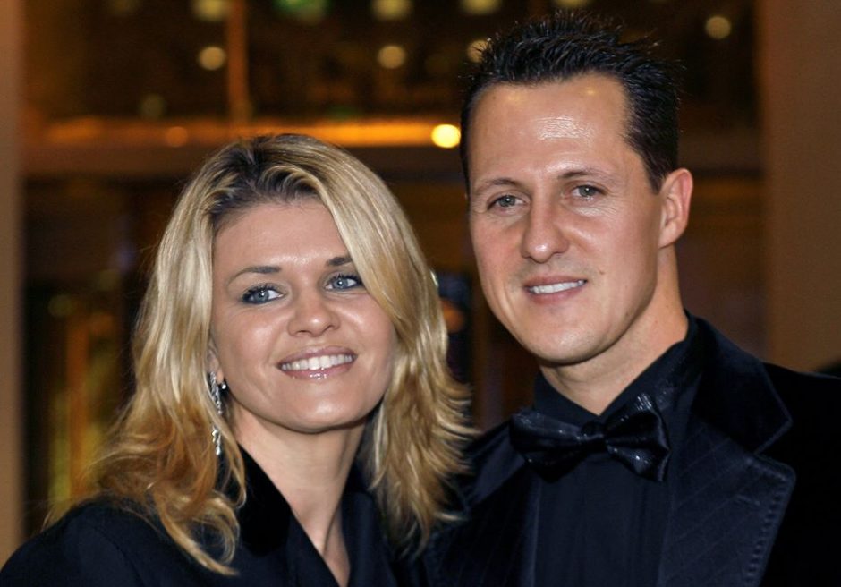 M. Schumacheris pasitinka jubiliejų: žmona kreipėsi į lenktynininko gerbėjus