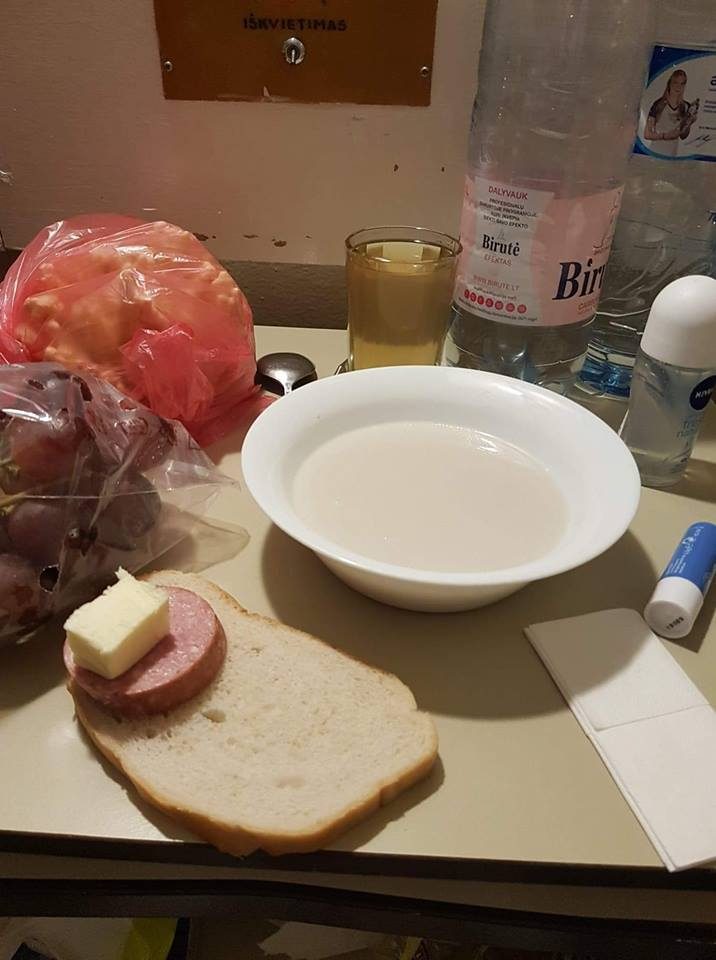 Maistas Jonavos ligoninėje nustebino: prie dešros ir duonos – cukrus