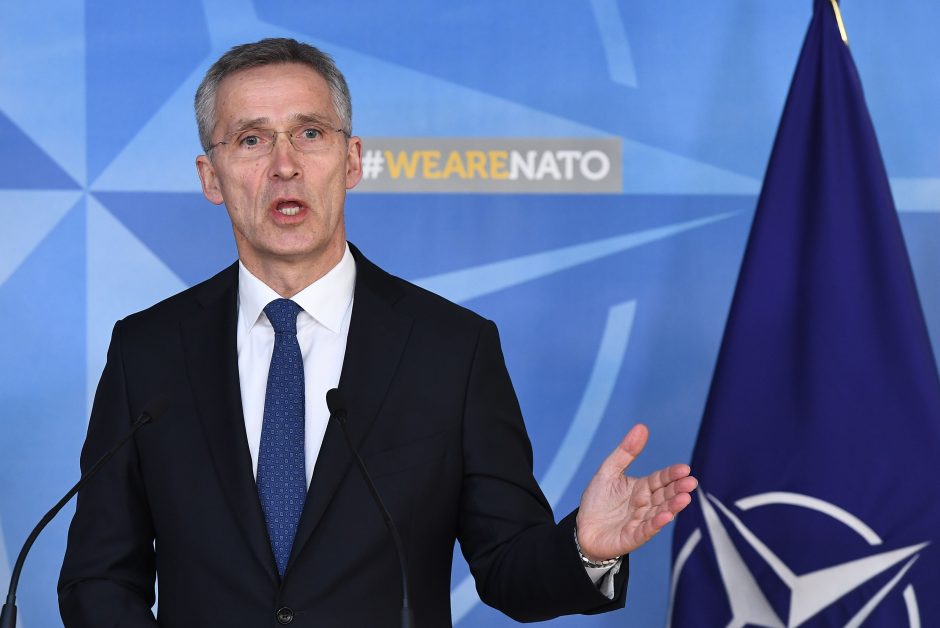NATO išsiunčia septynis rusų diplomatus