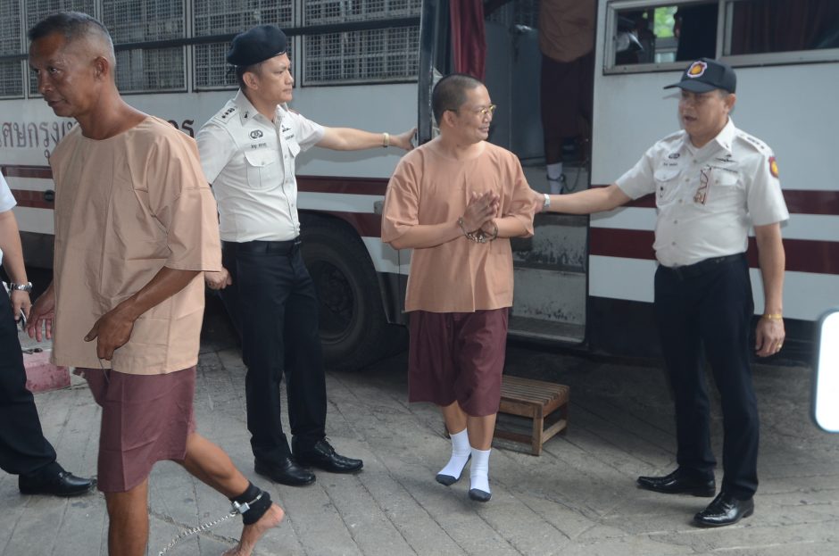 Tailando teismas vienuoliui skyrė 114 metų laisvės atėmimo bausmę