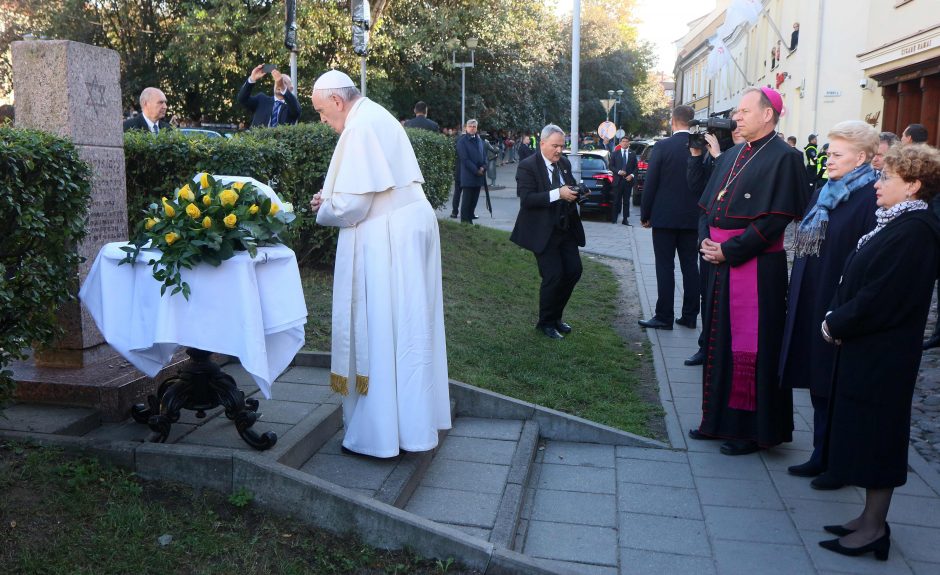 Popiežius: represijas iškentėjusi Lietuva gali tapti vilties švyturiu