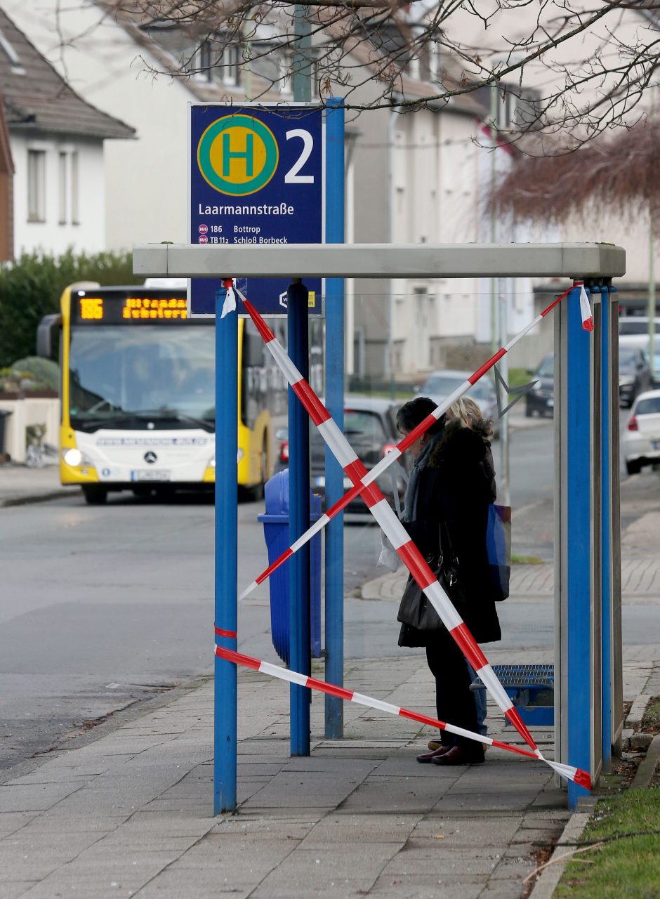 Vokietijoje nurodyta suimti išpuolius prieš užsieniečius surengusį vairuotoją
