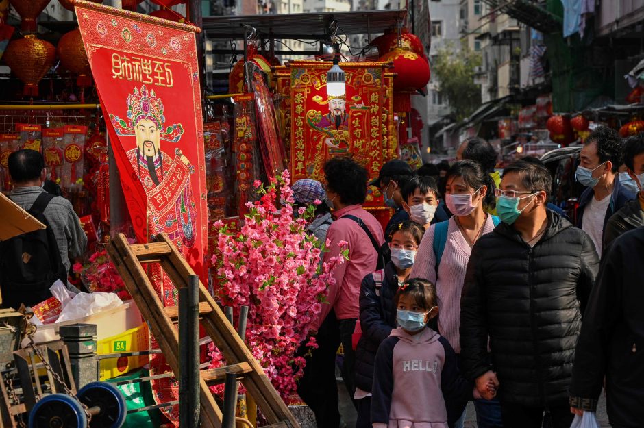 Kinija suvaržė keliones per Naujųjų metų pagal Mėnulio kalendorių šventes