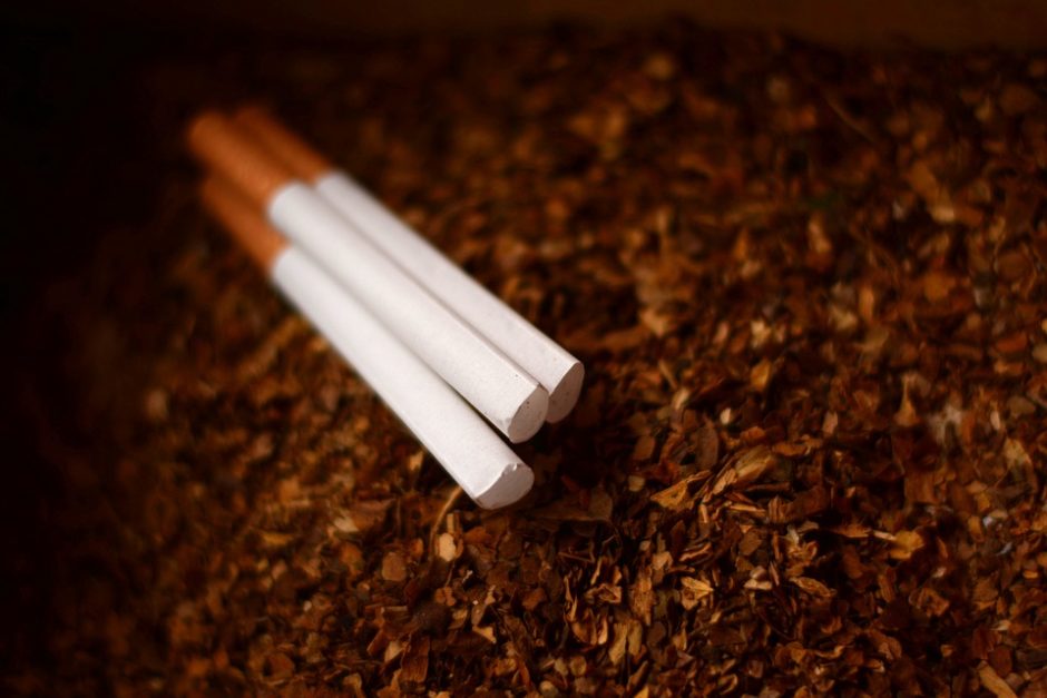 Pritarta siūlymui akcizu apmokestinti neapdorotą tabaką