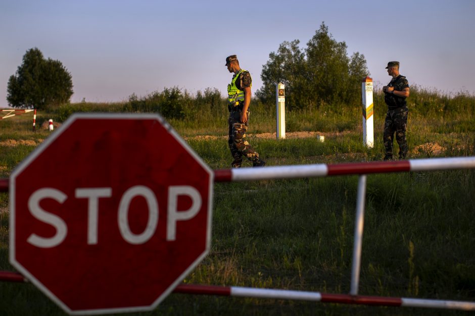Pasieniečiai praėjusią parą į Lietuvą neįleido 17 migrantų