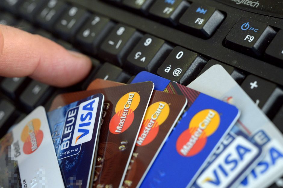 Įspėja dėl netikrų elektroninių parduotuvių: rizikuojate prarasti pinigus