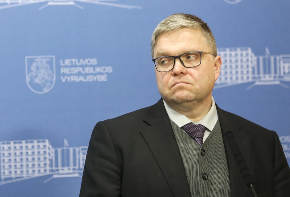 Lietuvos bankas: ekonomika šiemet susitrauks 2 proc.