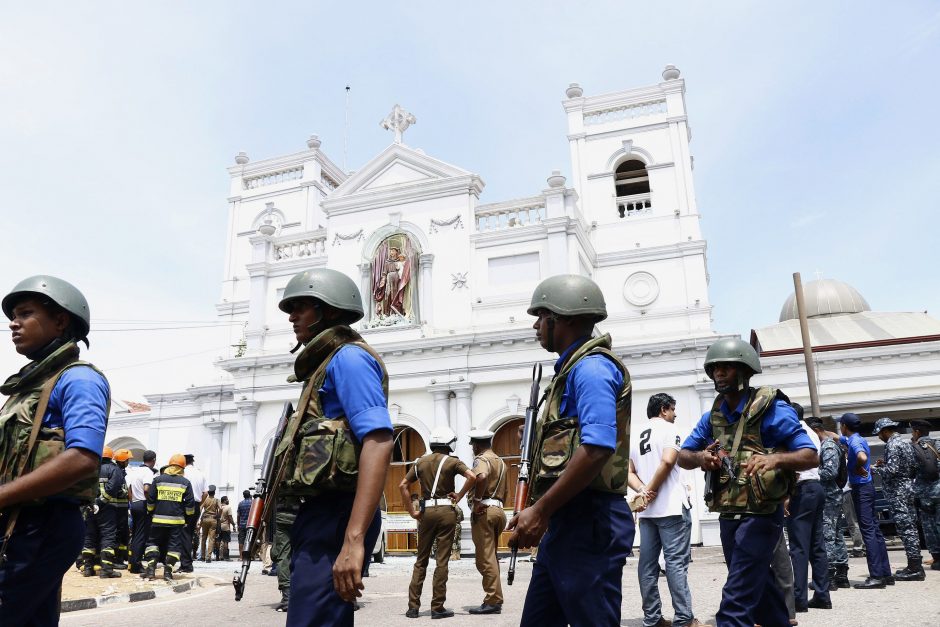 Šri Lankoje sprogdinimų aukų padaugėjo iki 310