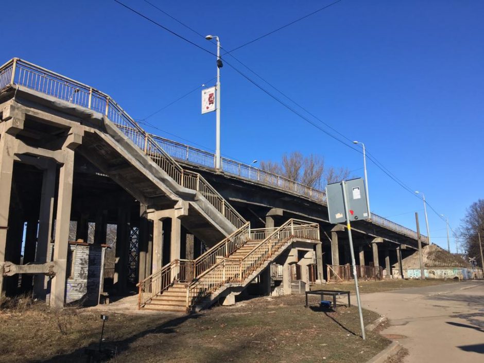 „Kauno tiltai“ Rygoje rekonstruos intensyvaus eismo viaduką