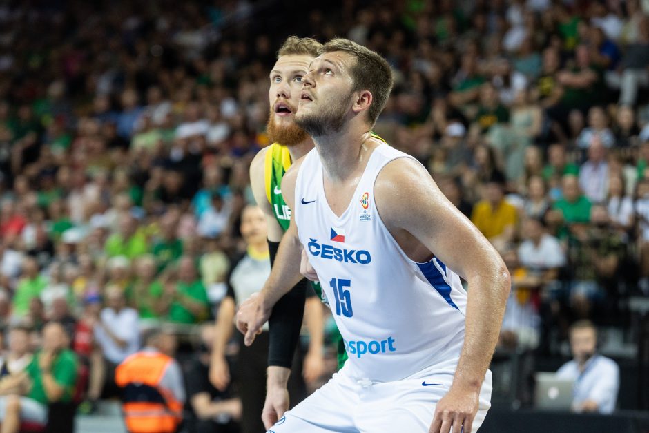 Karčios pabaigtuvės: Lietuvai pirmąją nesėkmę atrankoje išrašė Čekijos krepšininkai
