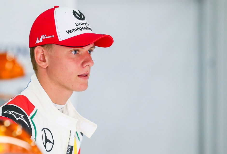 M. Schumacherio sūnus pasirašė sutartį su „Ferrari“