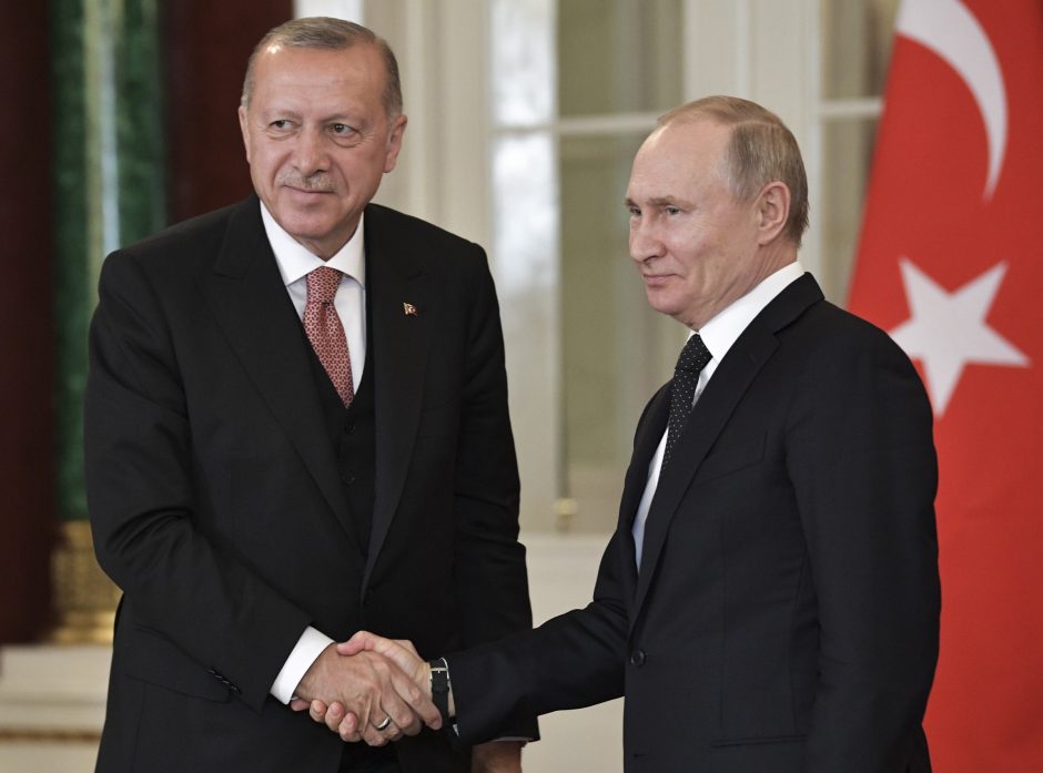 Rusijos ir Turkijos prezidentai aptarė sandorį dėl raketų sistemų pirkimo