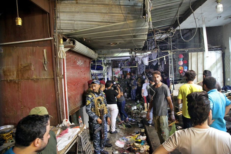 Irako sostinėje sprogdinimo turguje aukų padaugėjo iki 21 