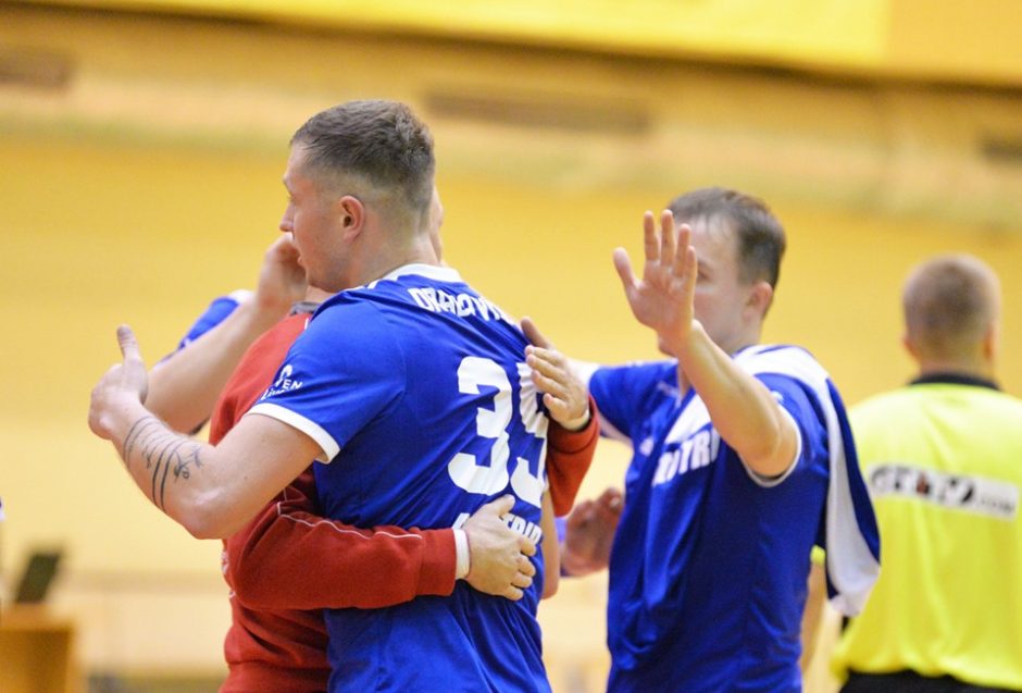 „Šviesos“ rankininkai laimėjo pirmąsias EHF Iššūkio taurės rungtynes