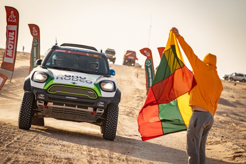 Devintasis Dakaro etapas: „Agrorodeo“ komanda finišą pasiekė 14-oje vietoje