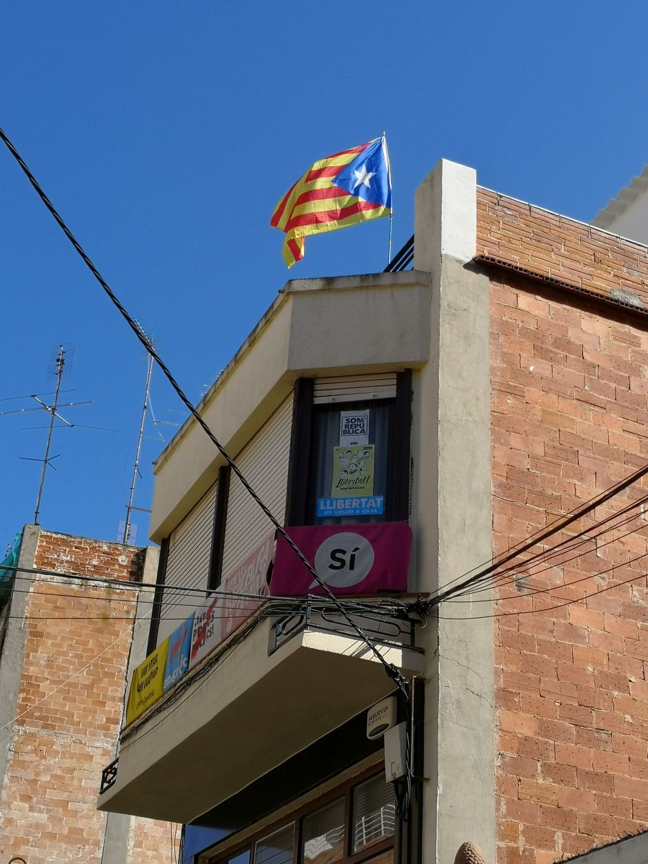 Saulėtąją Kataloniją kaitina ne tik politinės aistros (reportažas iš Ispanijos)