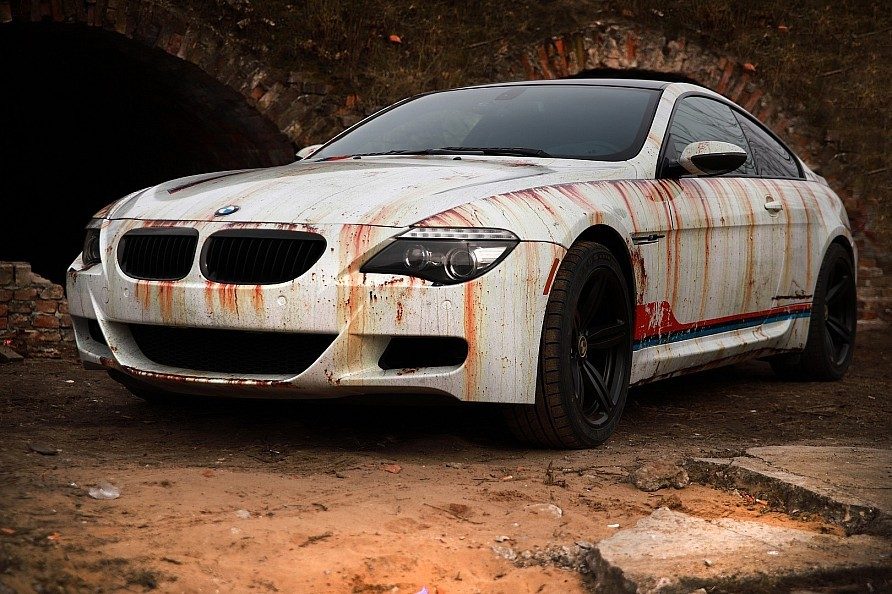 Pamatykite Kauno stilistų kūrinį – apokaliptinį BMW