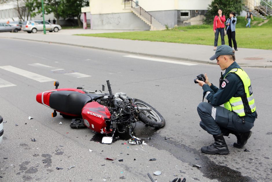 Klaipėdoje avarijoje žuvo motociklininkas (papildyta)