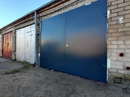 Skelbimas - Metaliniai garažo vartai 