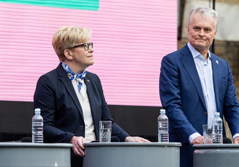 Kaip ir prieš penkerius metus, prezidentą antrame ture rinksimės iš tų pačių kandidatų. Pirmame G. Nausėda sulaukė 44,1, I. Šimonytė – 19,86 proc. balsų.