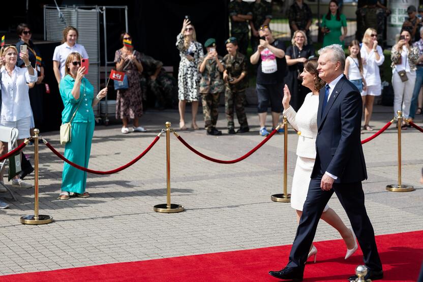 Iškilminga Respublikos Prezidento vėliavos keitimo ceremonija