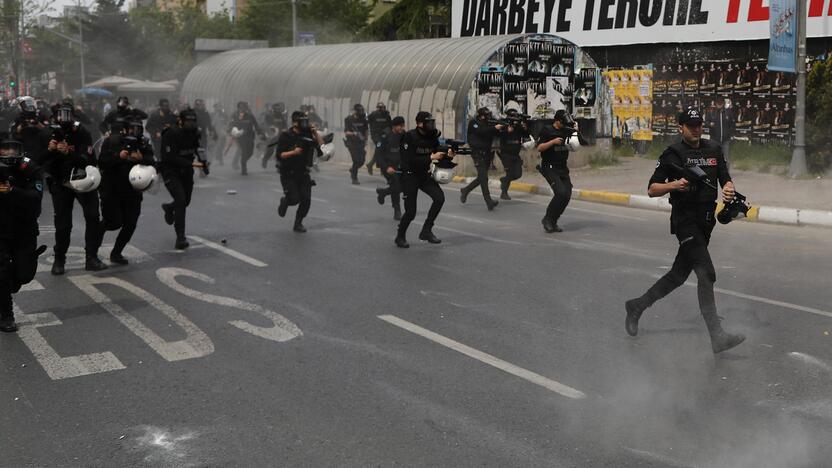 Tarptautinės darbo dienos protestai pasaulyje